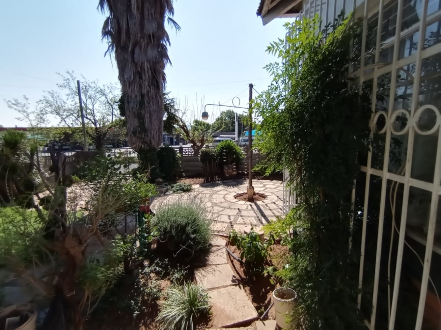 4 Bedroom Property for Sale in Parys Free State